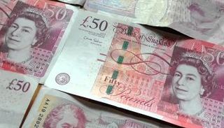 تباين سعر الجنيه الإسترليني اليوم في مصر 