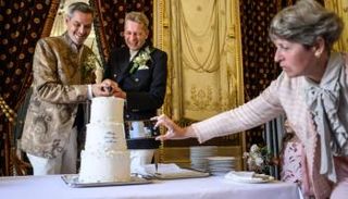 زواج ألو جارنييه وبيتر لو