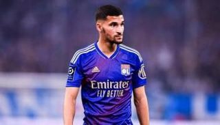 حسام عوار لاعبب ليون الفرنسي