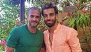 بعد لقاء بدر المطوع.. هل تصبح عمادة لاعبي العالم أحد أحلام محمد صلاح؟