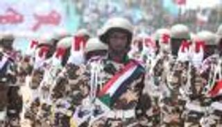 تخريج 2000 جندي سوداني لحماية المدنيين بدارفور