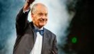 "أراك في القمة".. زيج زيجلر عامل المبيعات الذي غير مسار حياة الملايين 