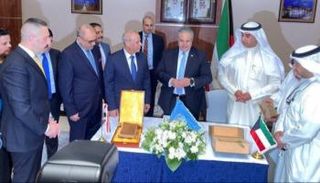 وفد عراقي يسلم الجانب الكويتي ممتلكات منهوبة