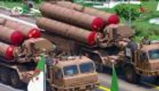 بحضور "ذو القرنين".. عرض عسكري في الجزائر غاب 3 عقود