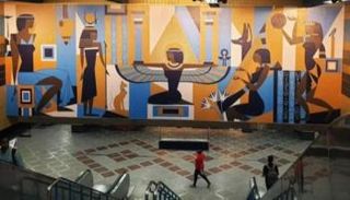 محطة مترو "كلية البنات" في مصر