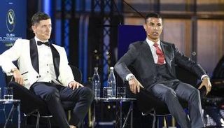 روبرت ليفاندوفسكي وكريستيانو رونالدو