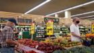 "الفيدرالي" وإنفاق الأمريكيين.. إشارة مرعبة تنتظر أنباء سارة