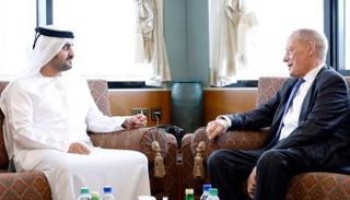 جانب من الاجتماع الذي جمع الجانبين