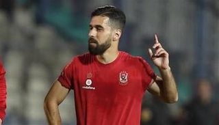 عبدالله السعيد لاعب الأهلي المصري السابق