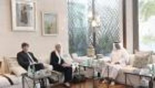 أنور قرقاش يلتقي وزيرة الدولة البريطانية لشؤون الشرق الأوسط