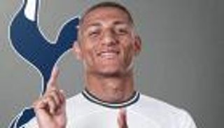 رغم وجود كين وسون.. لماذا تعاقد توتنهام مع ريتشارليسون؟