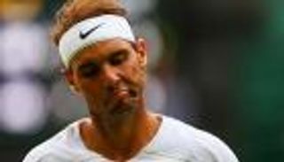 ضربة موجعة.. نادال ينسحب من نصف نهائي ويمبلدون 2022