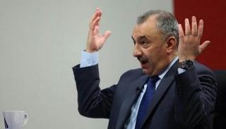 السياسي العراقي فائق الشيخ علي