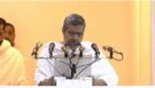 لماذا طلب "الإخوان" والمتشددون إنزال العيسى من على منبر عرفة؟