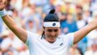 من قصر هلال إلى ويمبلدون.. 4 محطات صنعت معجزة أنس جابر