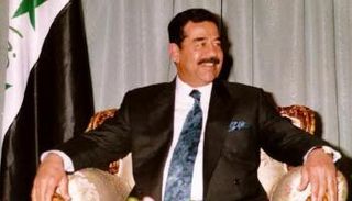 الرئيس العراقي السابق صدام حسين