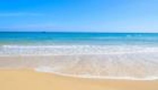 حكم أداء الصلاة على الشواطئ وأماكن التنزه.. تجوز بشرط واحد فقط