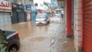 منخفض جوي يضرب عدن اليمنية الإثنين.. تحذير لأصحاب السيارات