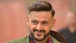 "أخي فوق الشجرة".. رامز جلال يشوق جمهوره لأحدث أعمال السينمائية