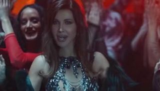 مشهد من أغنية نانسي عجرم صح صح 