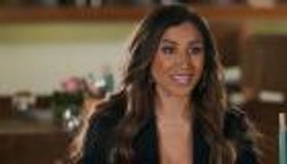 دينا الشربيني عن اتهامها بخطف عمرو دياب من زوجته: "مفيش على راسي بطحة"