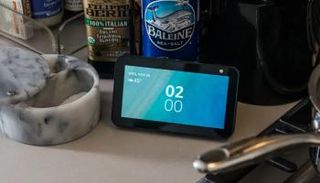 متحدث اليكسا الذكي