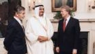 بايدن في رحلته بالشرق الأوسط.. نصيحة بـ"الصدق" والاستعانة بـ"كارتر" 