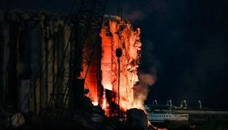 الحريق يتجدد داخل مرفأ بيروت