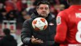 وكيله يكشف.. لماذا فضّل روي فيتوريا منتخب مصر على الشباب السعودي؟