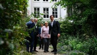 احتفاء خاص بميركل في هولندا