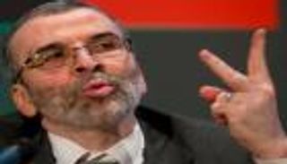 سخرية ليبية من كلمة مصطفى صنع الله.. لماذا سكت على الفساد؟