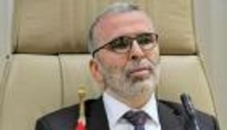 مصطفى صنع الله.. صعود على "أكتاف الريبة" بليبيا