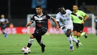 عمورة لاعب لوجانو السويسري