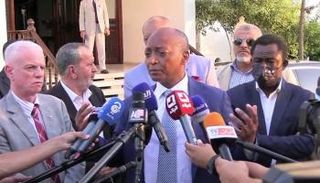 باتريس موتسيبي رئيس الاتحاد الأفريقي لكرة القدم