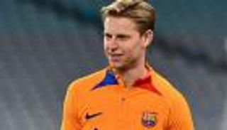  صفقات مانشستر يونايتد.. خدعة تضع دي يونج خارج برشلونة