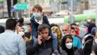 إيران تدخل موجة كورونا السابعة.. ورد رسمي على "اللقاحات الفاسدة"