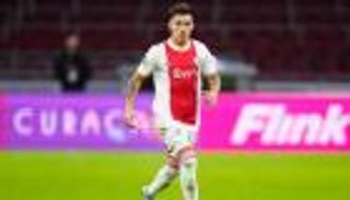 صفقة جديدة.. مانشستر يونايتد يعلن اتفاقه لضم مدافع أياكس