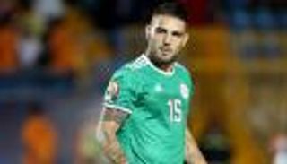 قبل العودة لمنتخب الجزائر.. أزمة جديدة تحاصر أندي ديلور