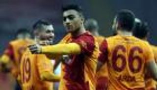 نادٍ جديد يقترب من نقل مصطفى محمد للدوري الفرنسي