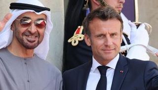 جانب من استقبال الشيخ محمد بن زايد آل نهيان في باريس