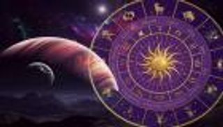 مع احتدام الحرب.. ماذا يقول المنجمون في روسيا وأوكرانيا؟