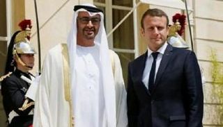 الشيخ محمد بن زايد آل نهيان وإيمانويل ماكرون - أرشيفية