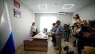 روسيا ترسل معلمين إلى أوكرانيا لـ"تصحيح التاريخ"