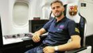 هل ينتقل للنصر السعودي؟.. بيانيتش يغادر معسكر برشلونة بشكل مفاجئ