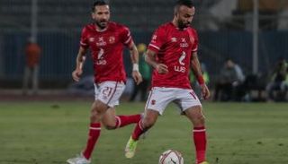 نجما الأهلي معلول وأفشة