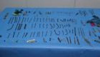 بينها مقص وسكين وإبر.. فتاة تركية تبتلع حقيبة معدات