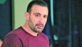 أحمد السقا ينافس في دراما المنصات بمفاجأة في "وزن ريشة"