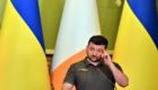 بعد عزل "صديق الطفولة".. زيلينسكي يعين رئيسا جديدا لـ"الخدمة السرية"