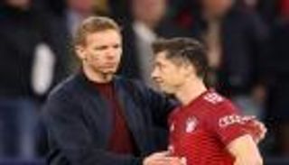 "يحقق رغباته بالمجان".. برشلونة يثير جنون مدرب بايرن ميونخ