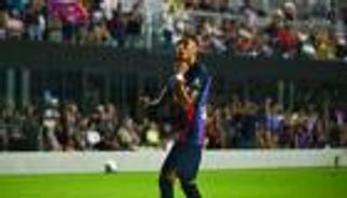 "نحن أفضل من ريال مدريد".. رافينيا يشعل مباراة الكلاسيكو مبكرا